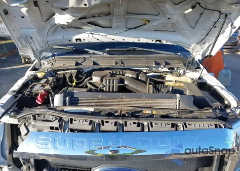 2016 Ford F-250 Xl z USA, uszkodzony, nr VIN 1FTBF2B67GEC28952